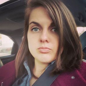 Meet your Posher, Adrienne